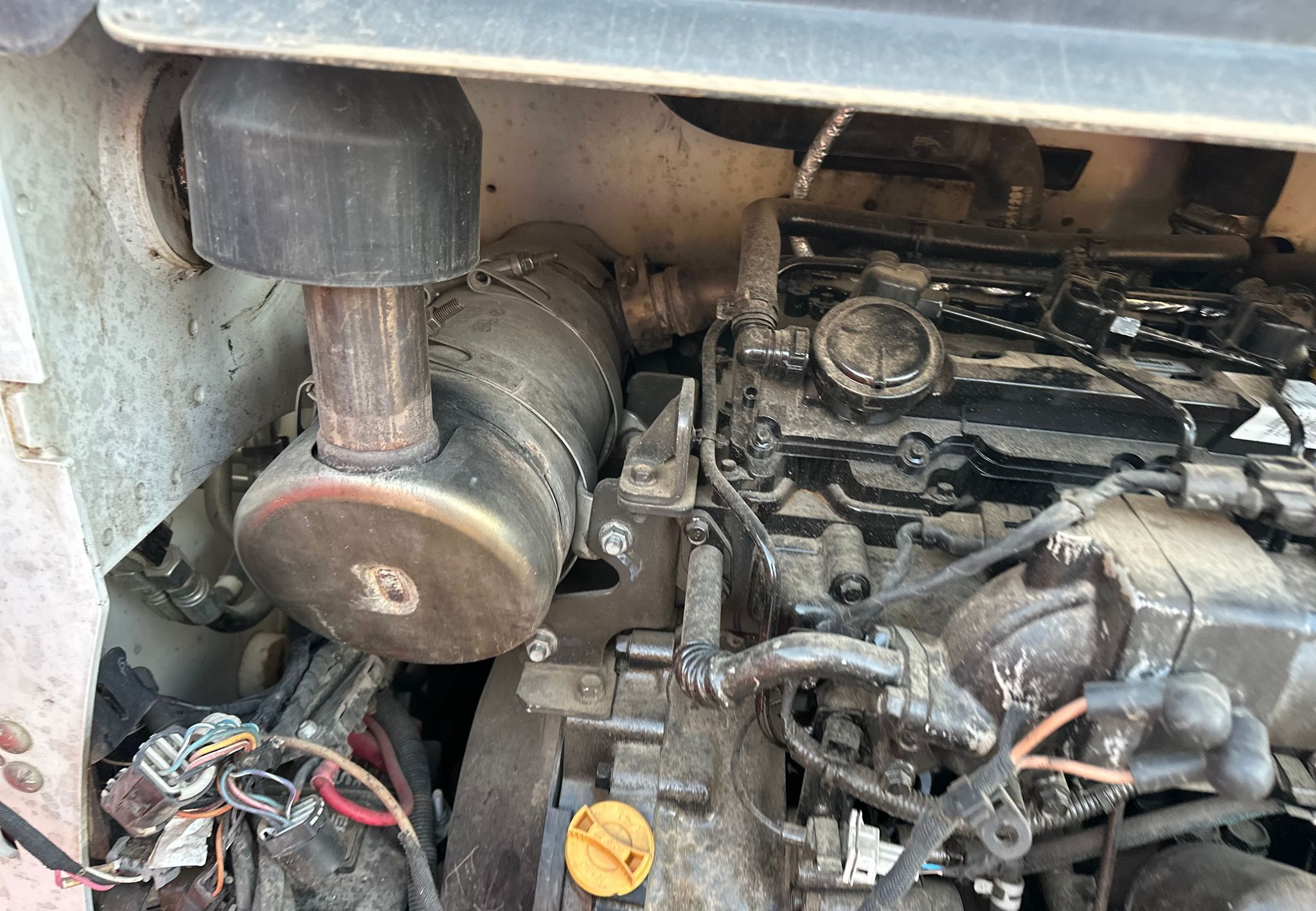 2017 Bobcat T740 - photo 13