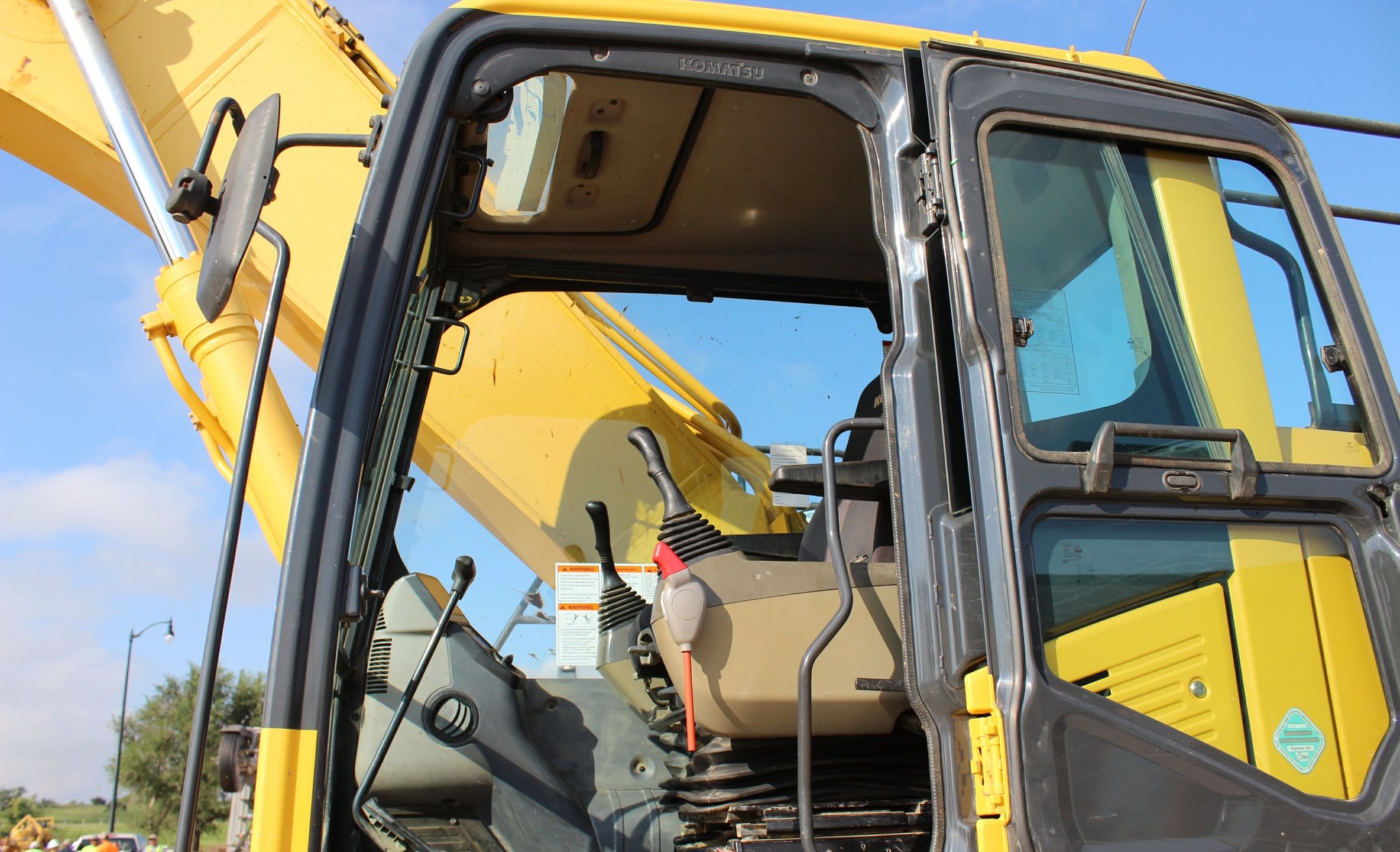 2012 Komatsu PC360LC-10 - photo 7