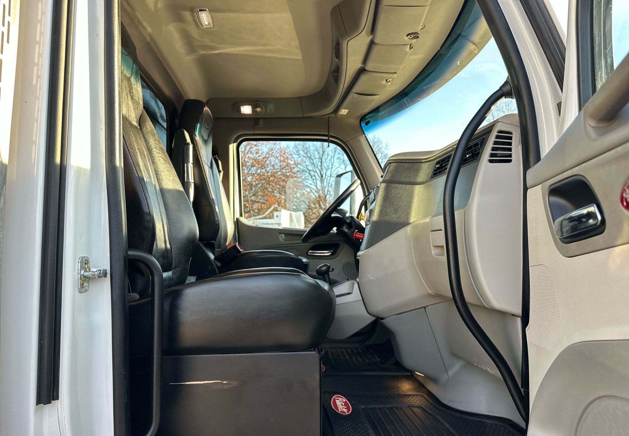 2020 Peterbilt 567 - photo 12