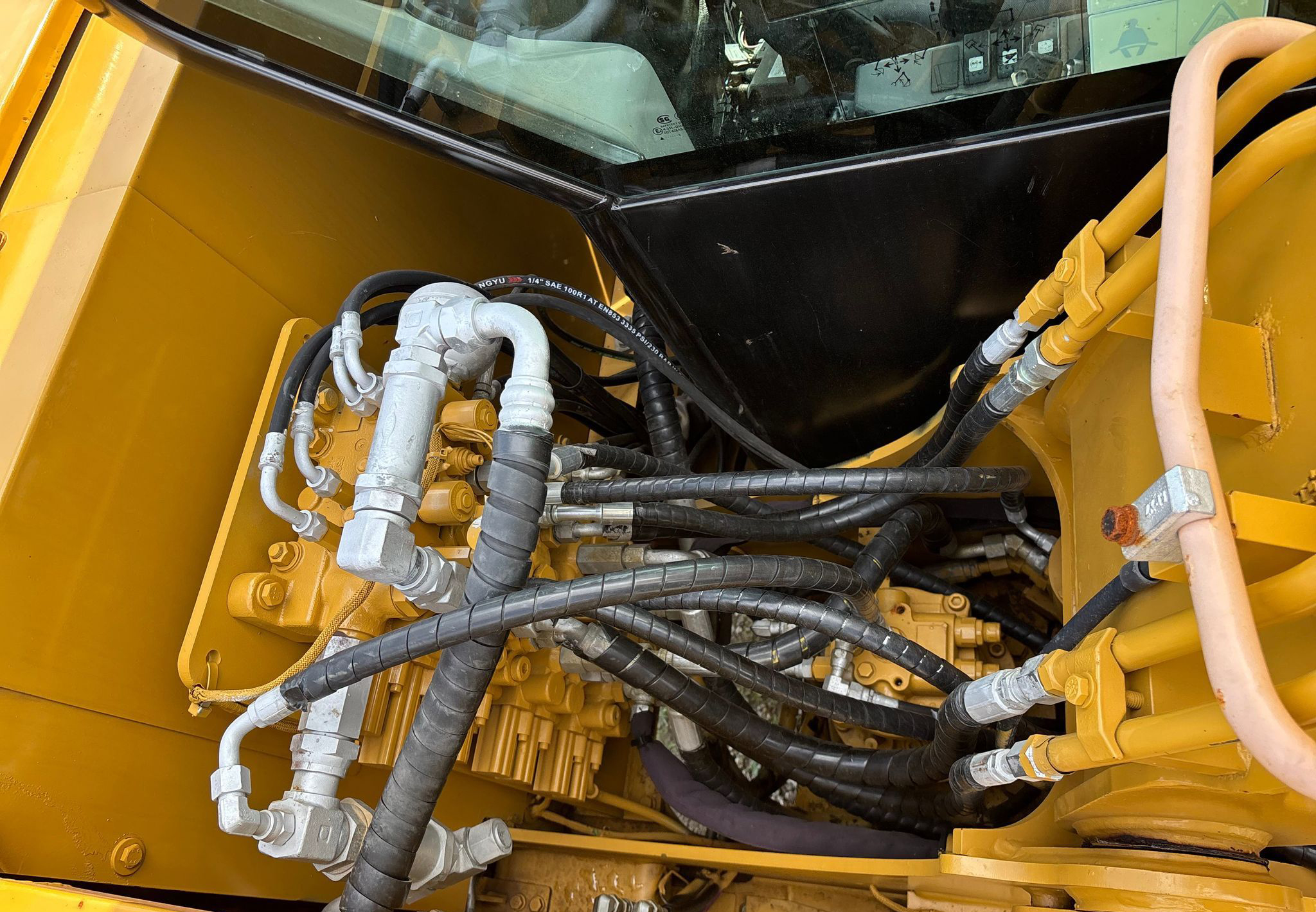 2018 Caterpillar 30700 - photo 12