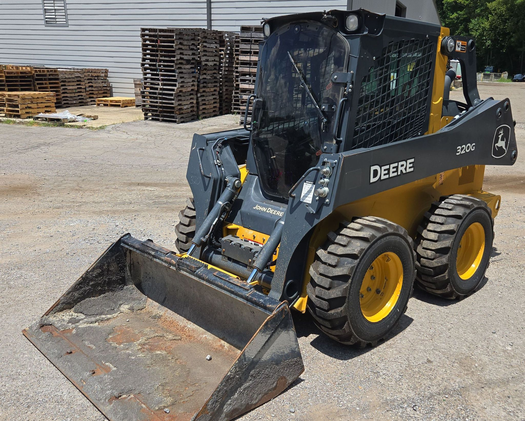 2023 John Deere 320G