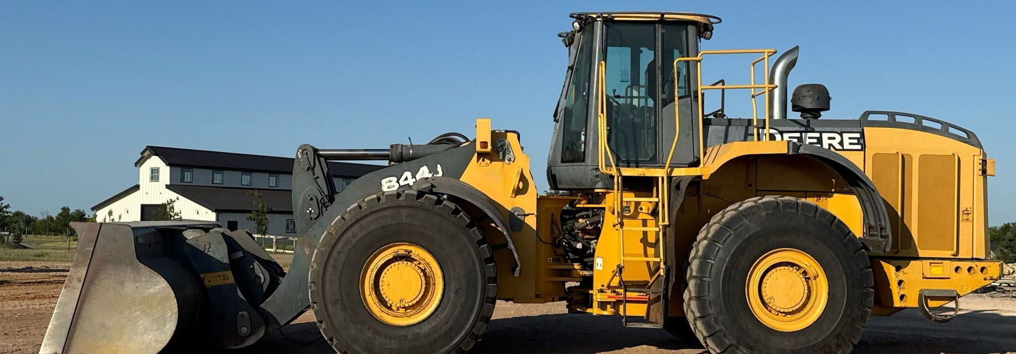 2007 John Deere 844J - photo 8