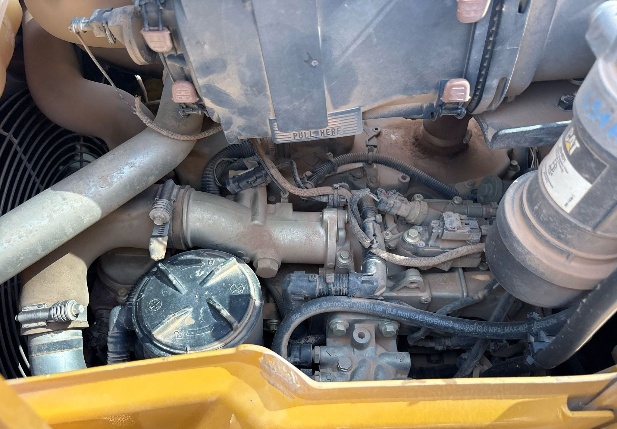2016 Caterpillar 420F2 IT - photo 11