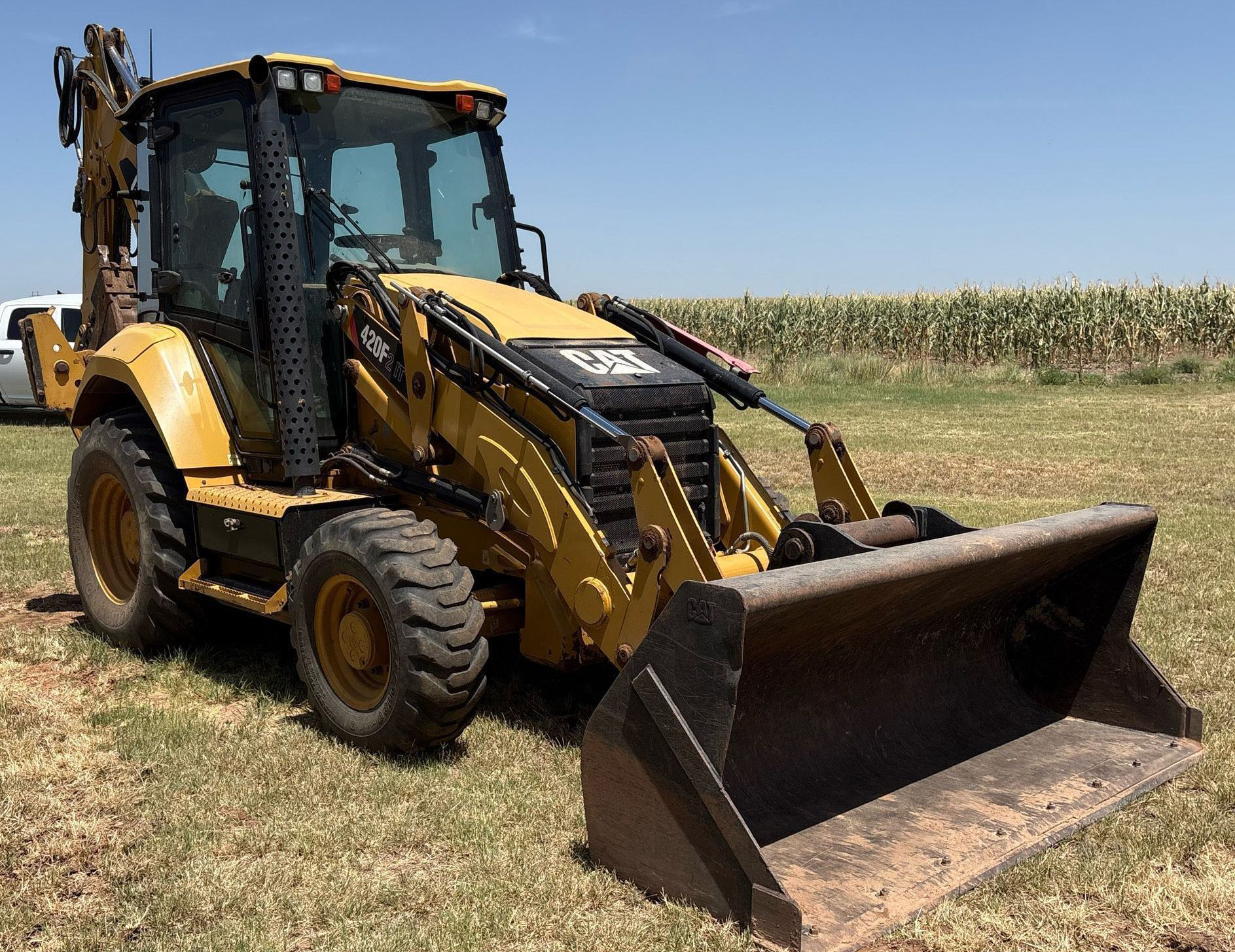2016 Caterpillar 420F2 IT - photo 3