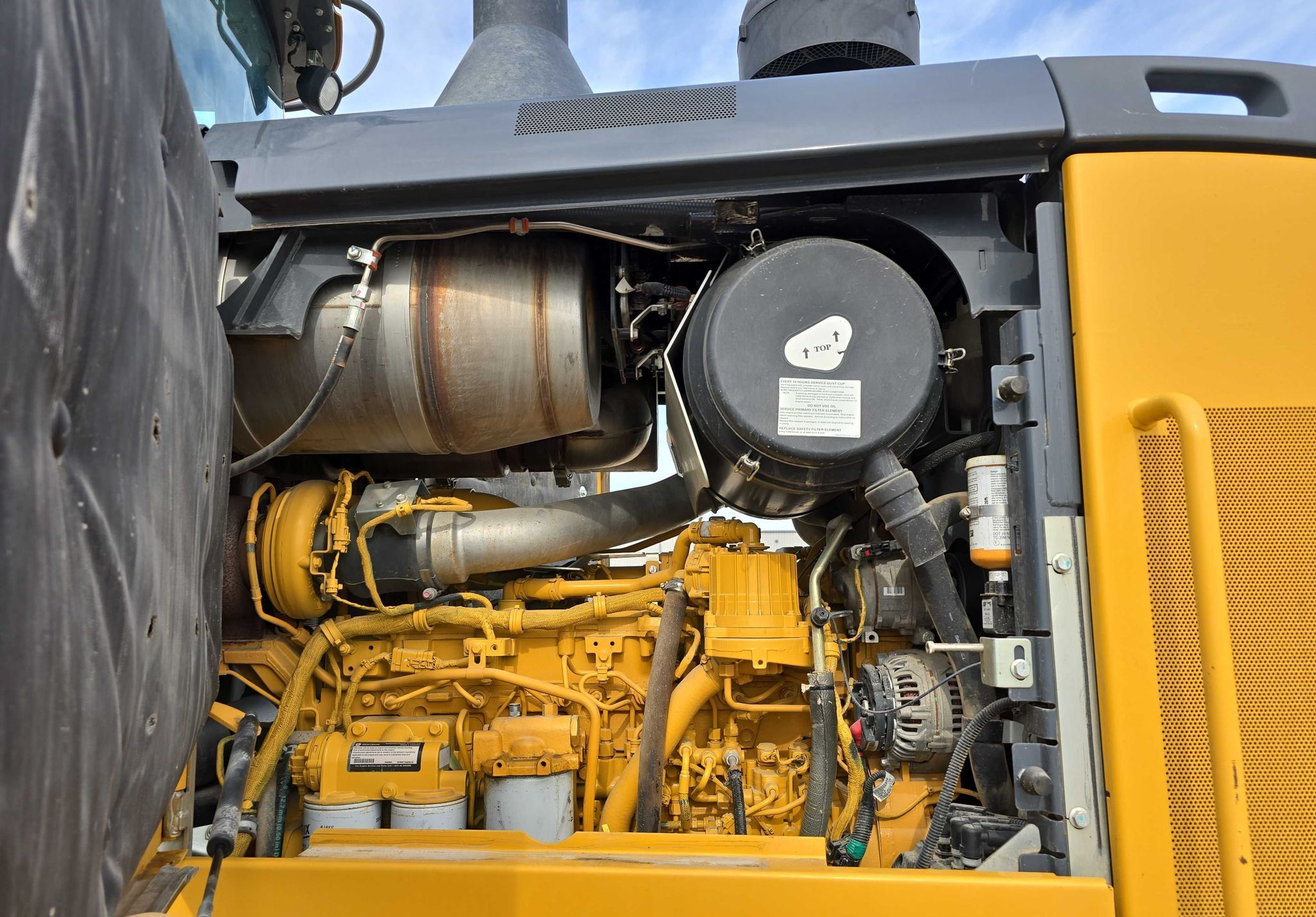 2017 John Deere 644K - photo 13