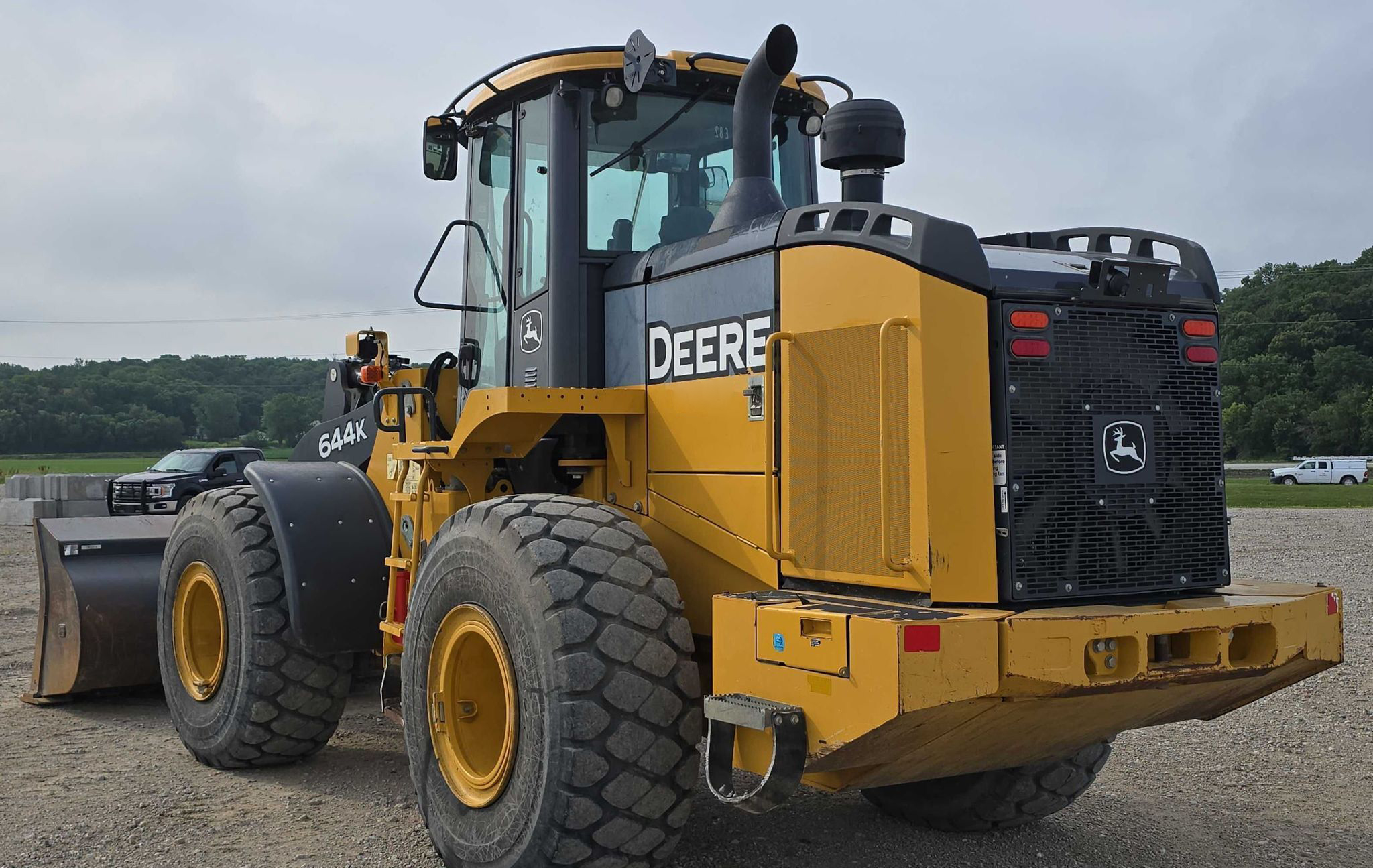 2017 John Deere 644K - photo 7