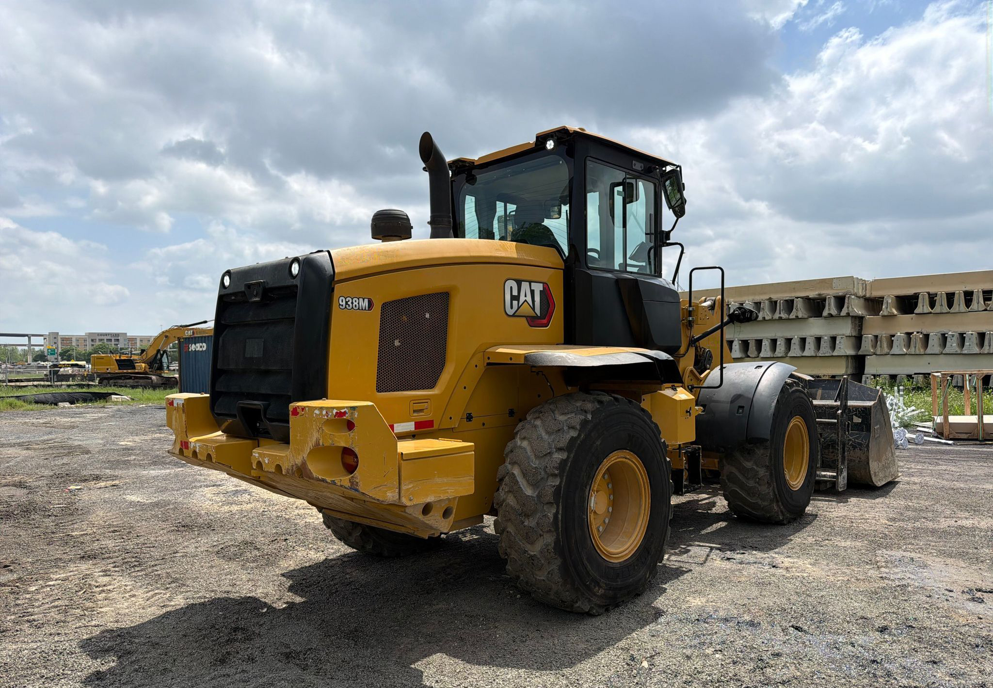 2022 Caterpillar 938M - photo 5