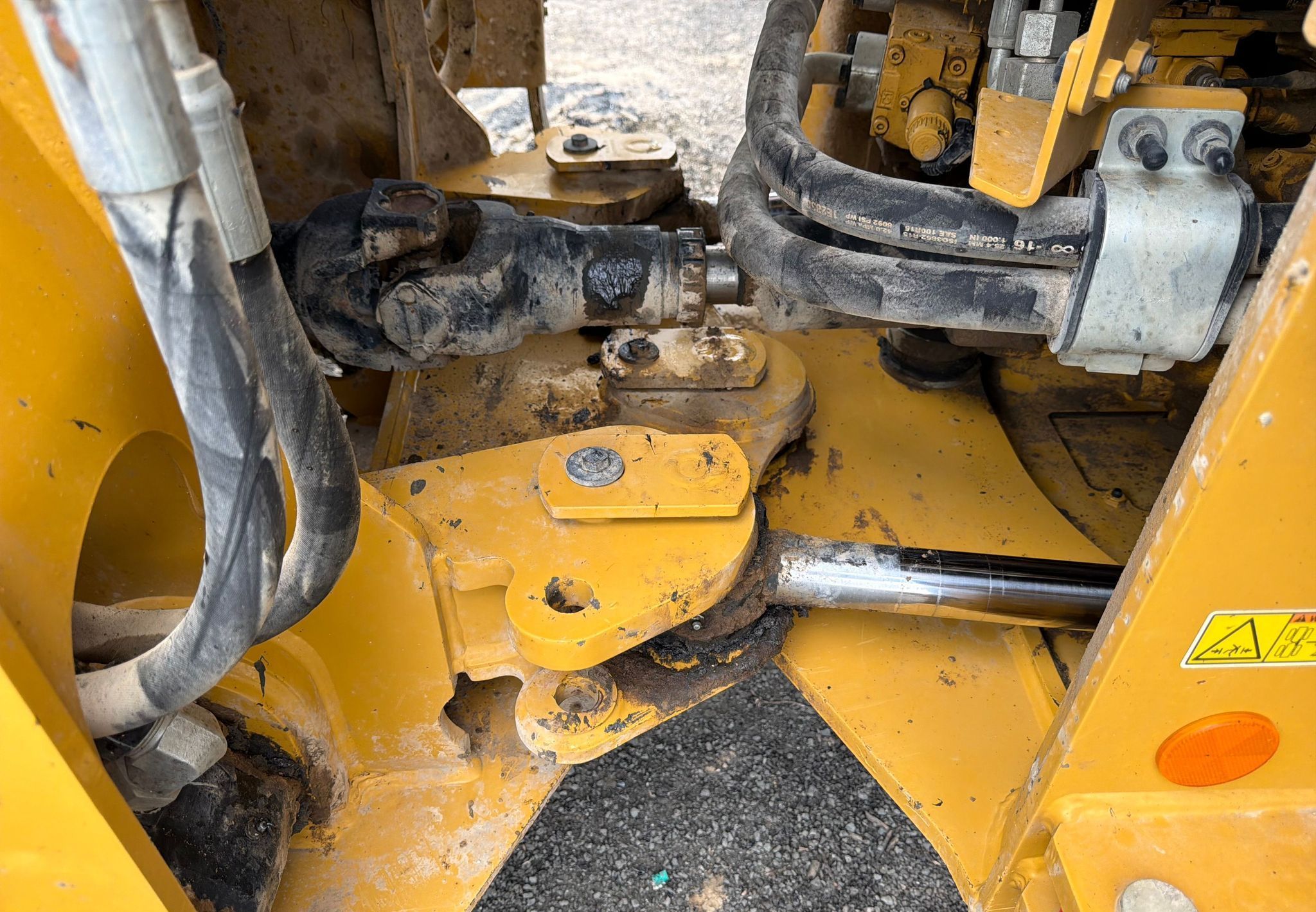 2022 Caterpillar 938M - photo 9