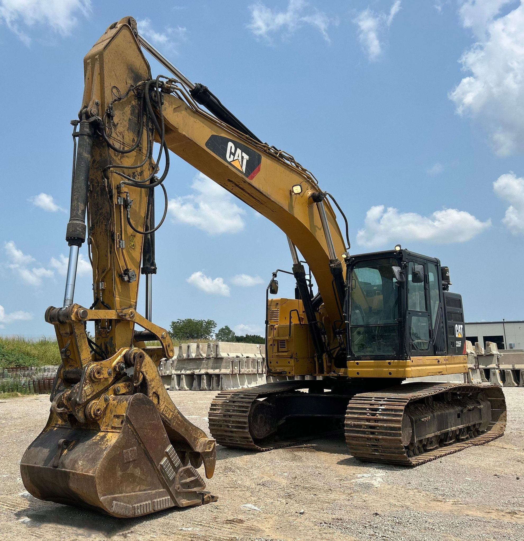 2018 Caterpillar 335F L CR
