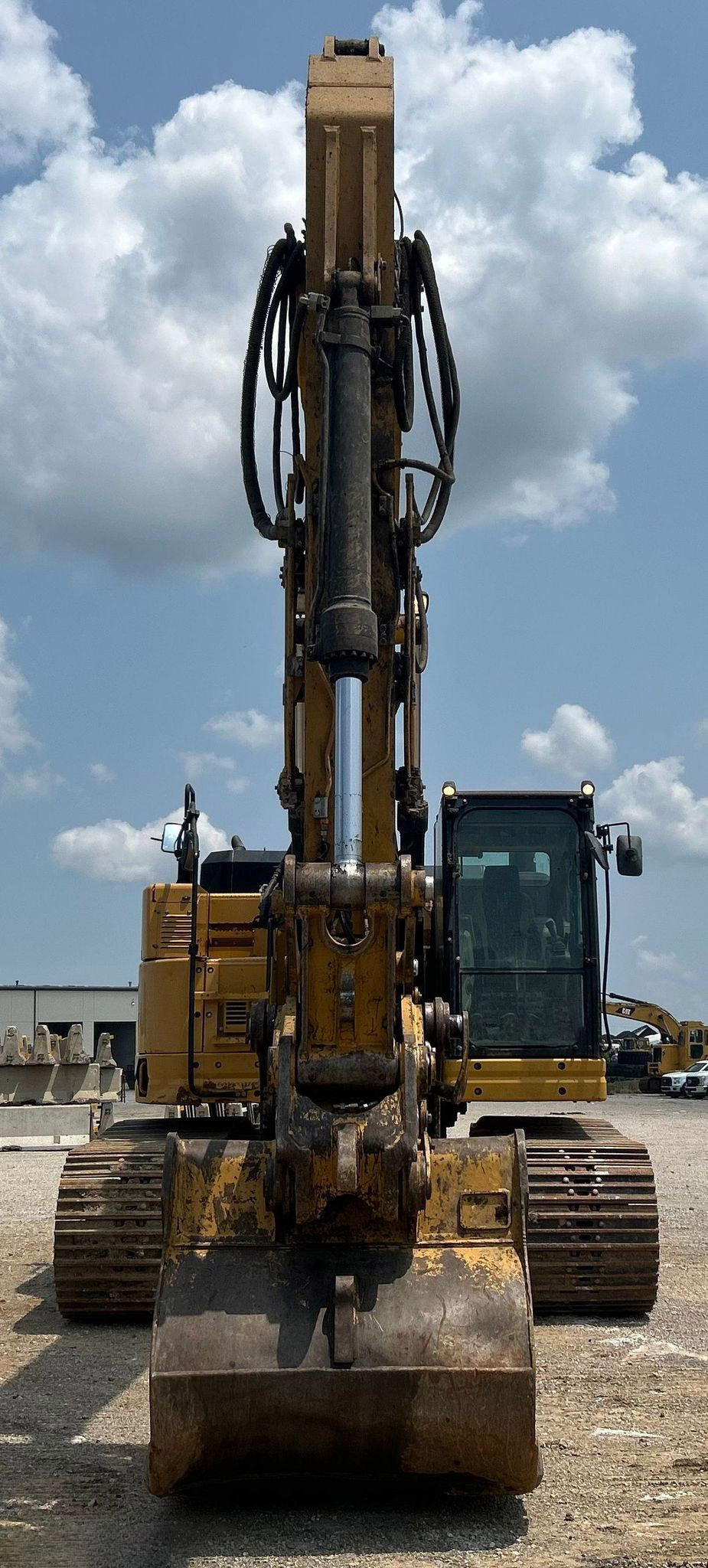 2018 Caterpillar 335F L CR - photo 2