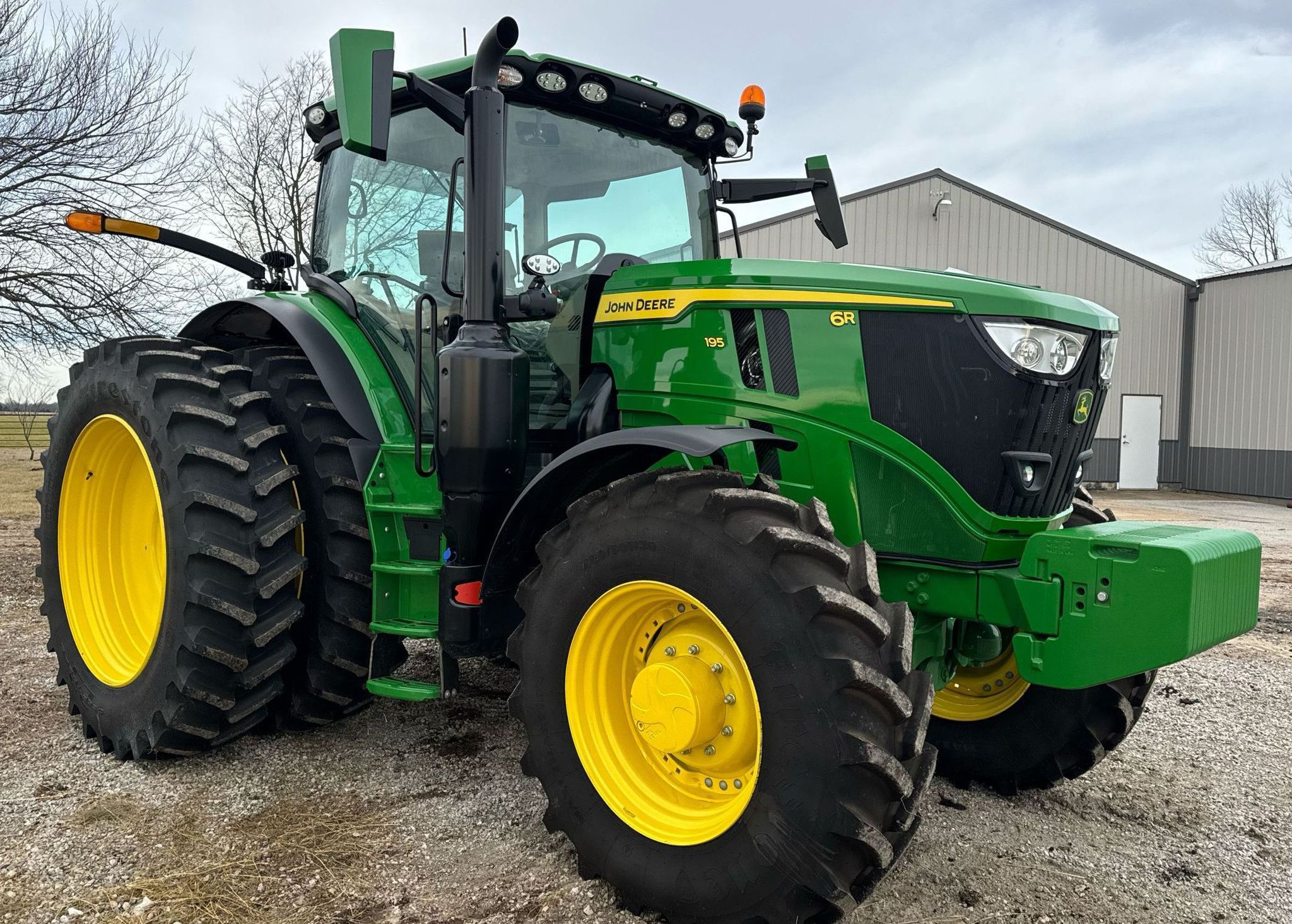 2022 John Deere 6R 195 MFWD - photo 3